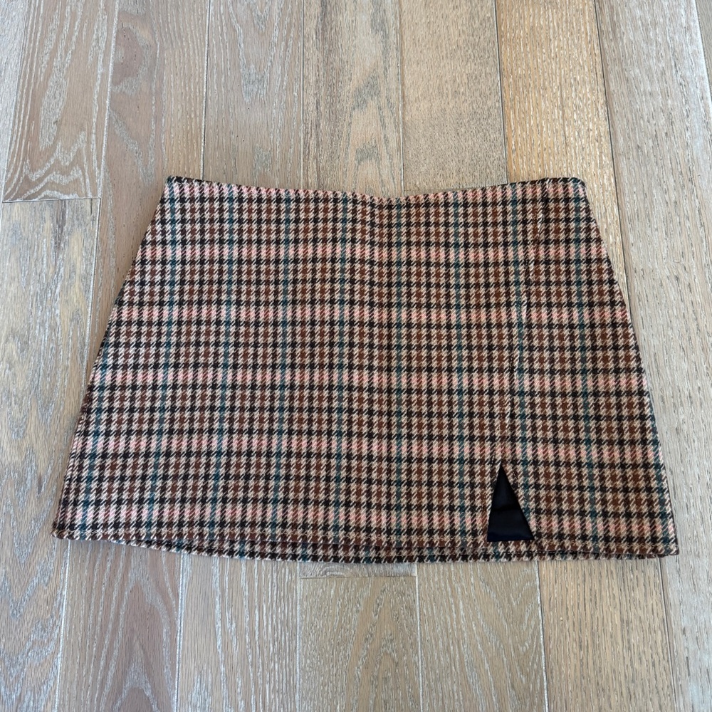 ALC Rylee Mini Skirt - Picture 4 of 6